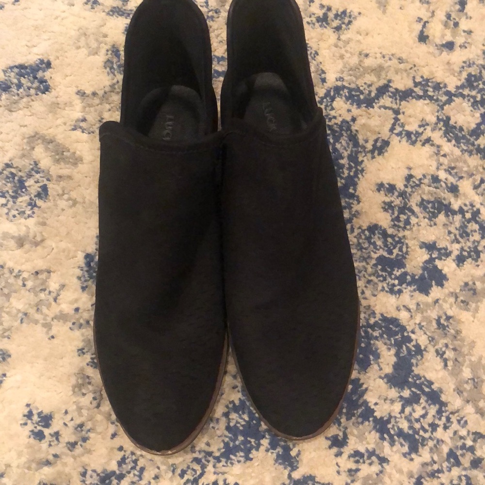 Lucky Brand LK Bashina Black Perforated Nubuck Ankle Booties Women's Size 8